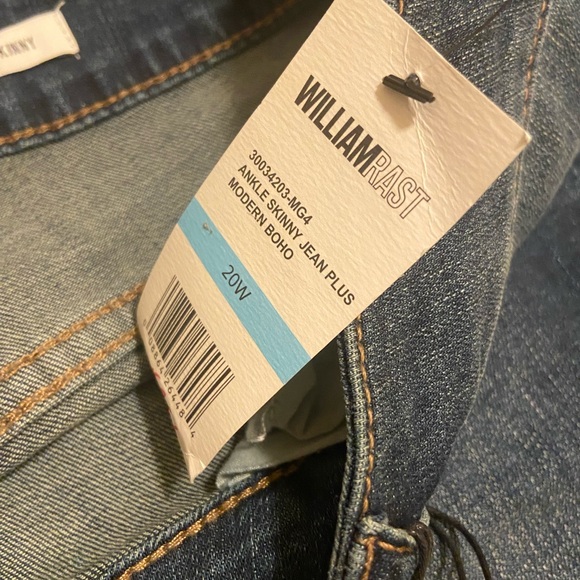 William Rast jeans with ruffle - Picture 6 of 9